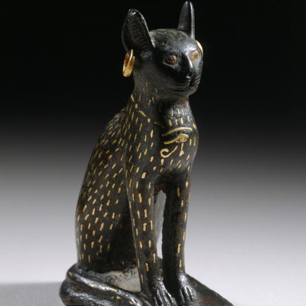 Mika on egyptilaisen kissajumalan nimi